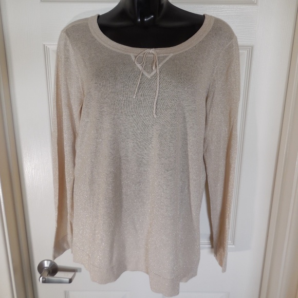 Banana Republic Sweaters - 3/$22 Banana Republic Thin Knit Sweater Gold Fleck